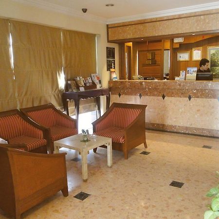 Holiday Villa Hotel City Centre 金边 外观 照片
