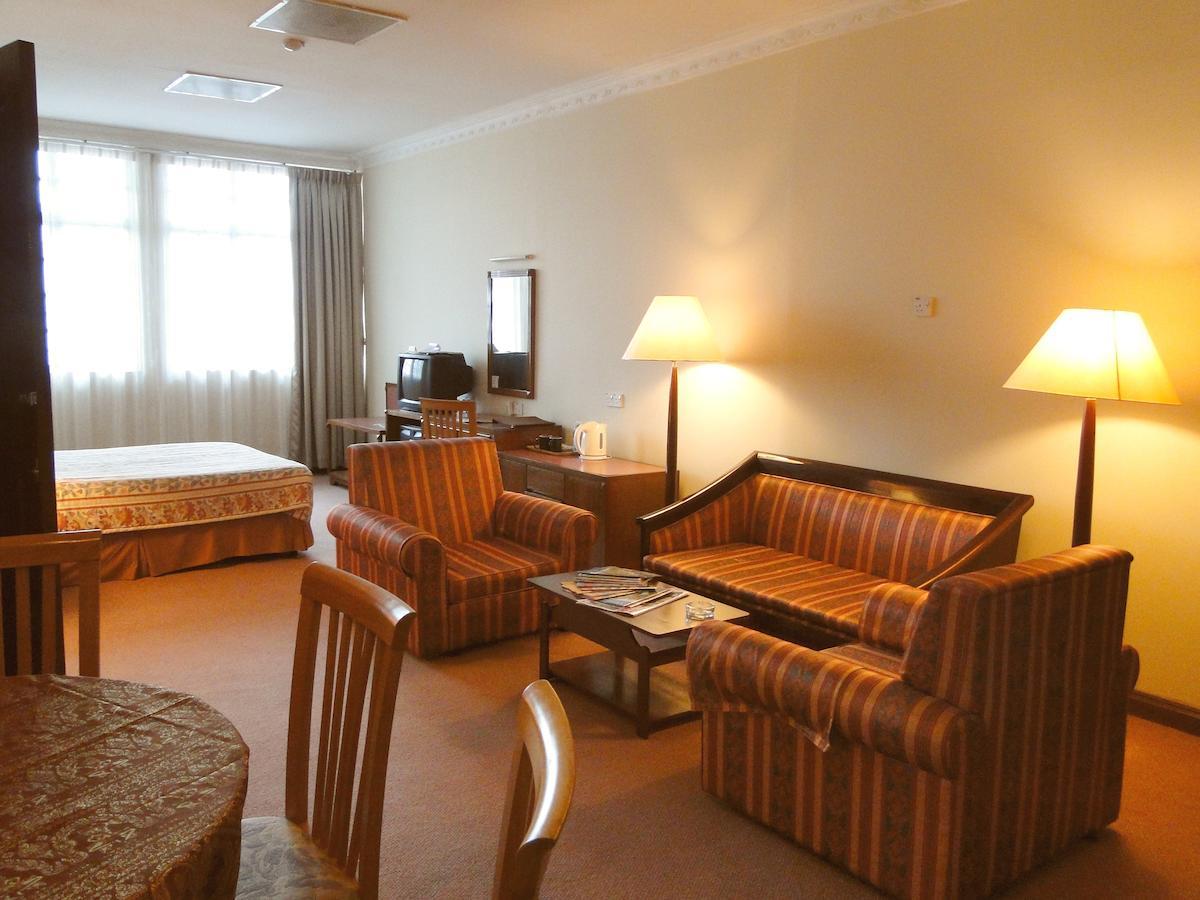 Holiday Villa Hotel City Centre 金边 外观 照片