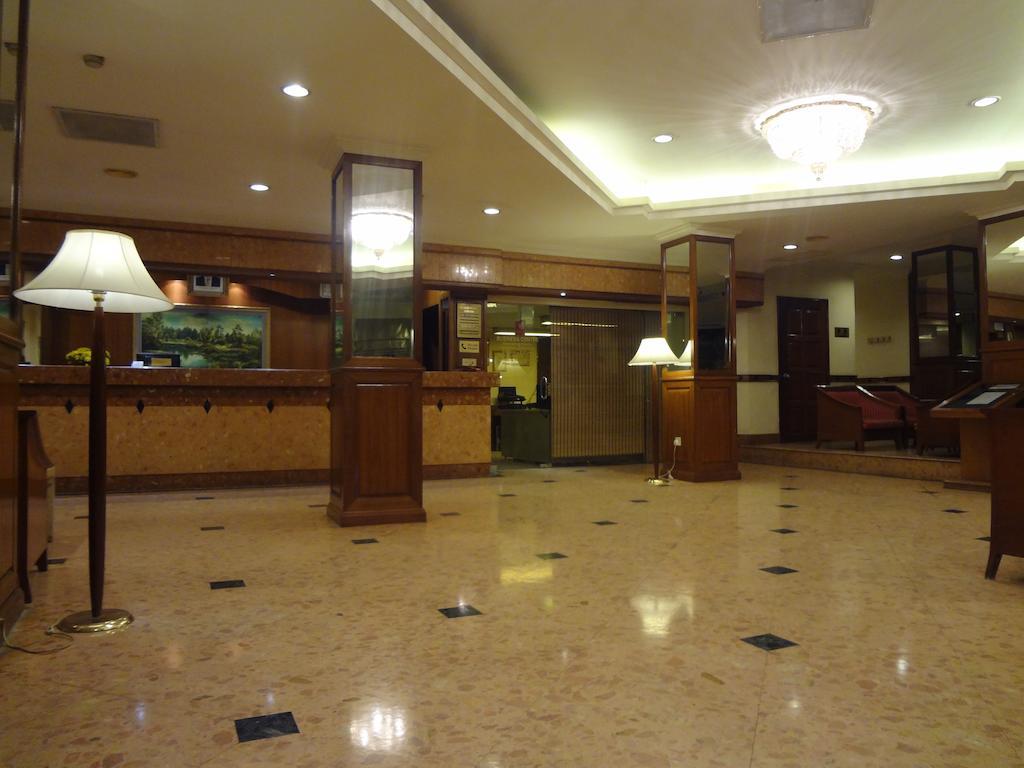 Holiday Villa Hotel City Centre 金边 外观 照片