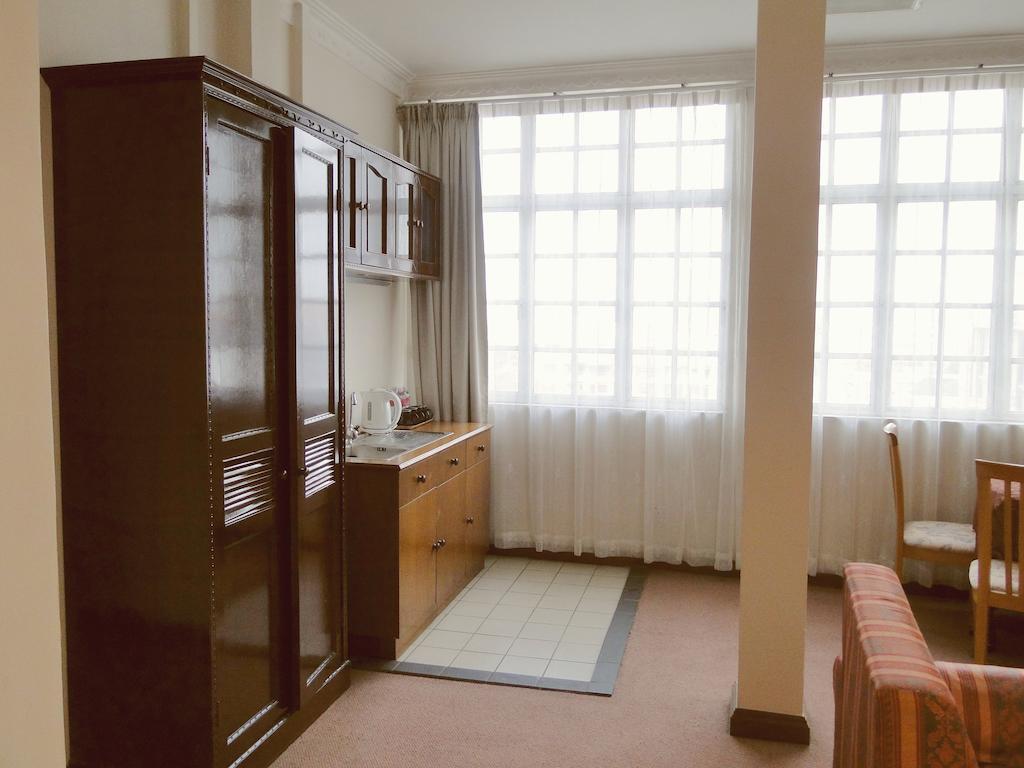Holiday Villa Hotel City Centre 金边 客房 照片