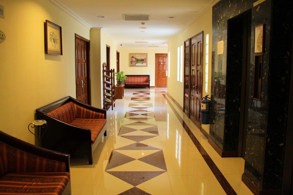 Holiday Villa Hotel City Centre 金边 外观 照片